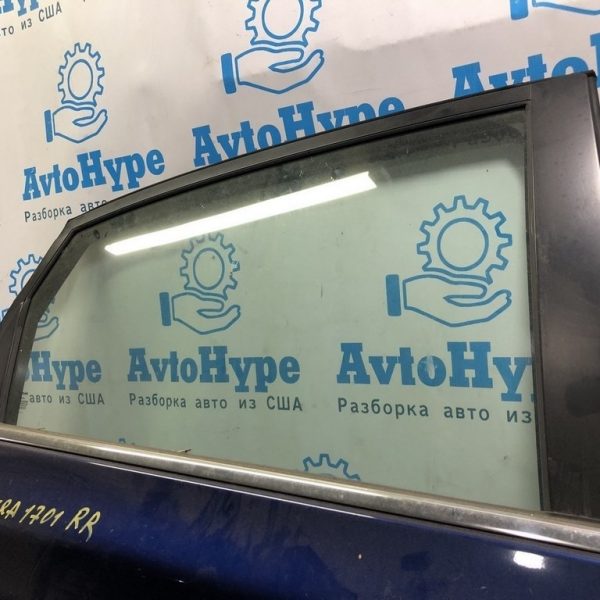 Стекло двери зад прав Nissan Sentra 15-19 82300-3SG0A