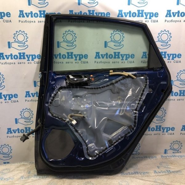 Уплотнитель двери зад прав Nissan Sentra 15-19 82830-4AF2A