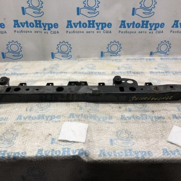 Планка телевизора нижняя Nissan Sentra 15-19 1.6 F2530-4FUMA