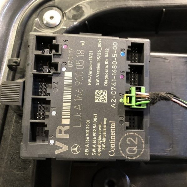 Компьютер двери перед прав Infiniti QX30 17- (01) a1669000518