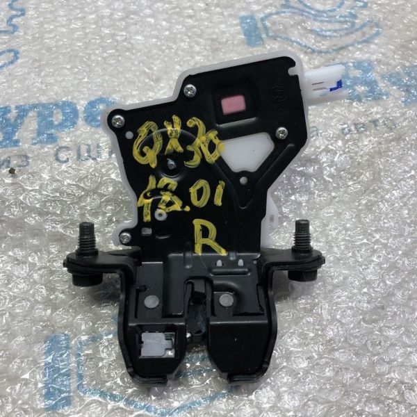 Замок двери багажника Infiniti QX30 17- 905025DA0A