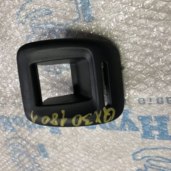 Ручка заднего сидения Infiniti QX30 17- A1769230600