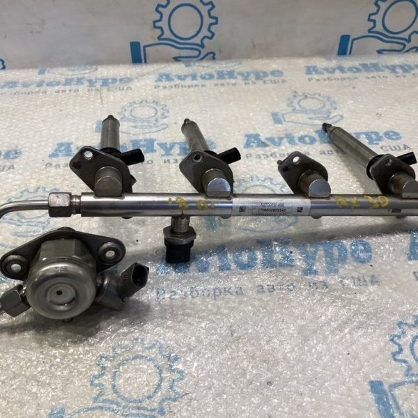 Топливная рейка Infiniti QX30 17- 17520HG01B