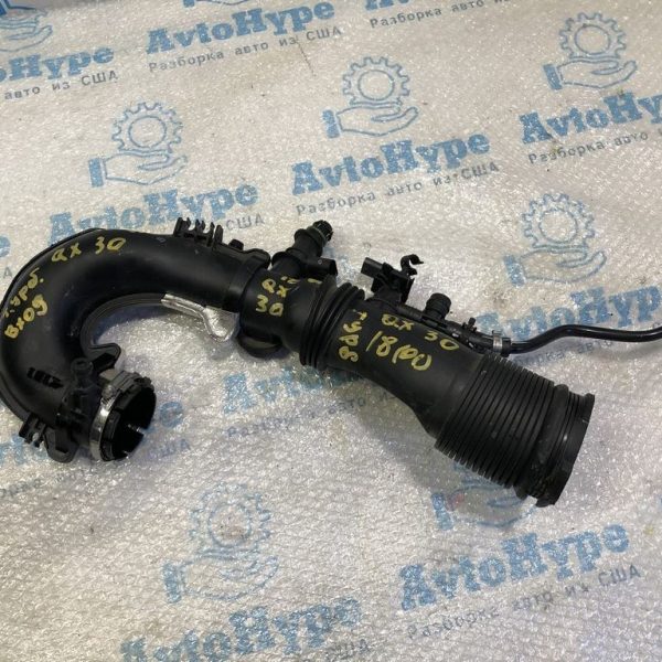 Воздуховод на коллектор Infiniti QX30 17- (01) 16530HG00G