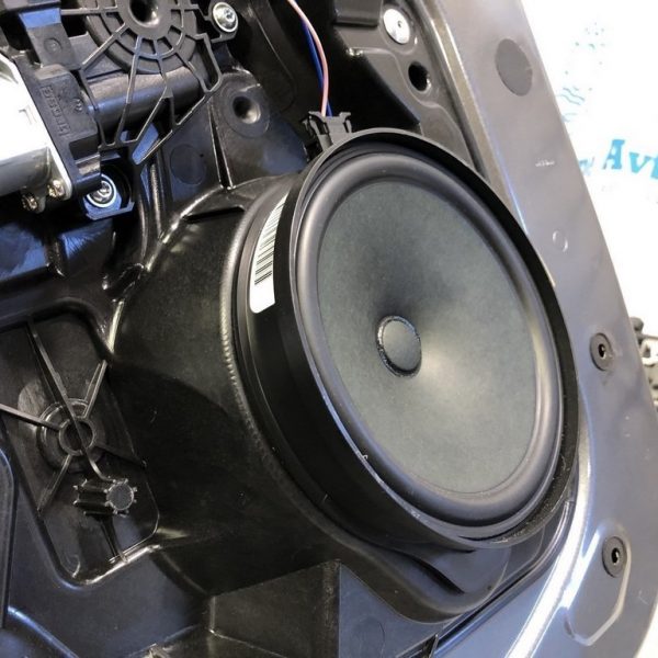 Динамик зад лев Infiniti QX30 17- 28156-5DA0A