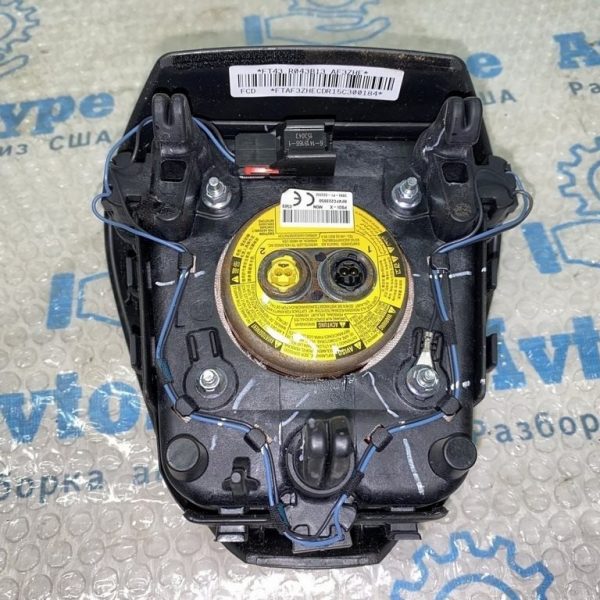 Накладка задней форточки правая  Audi A4 кузов B8 08-16 черная седан 8K5867288AXTY