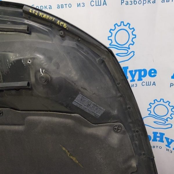 Уплотнитель капота левый Nissan Murano z52 15-