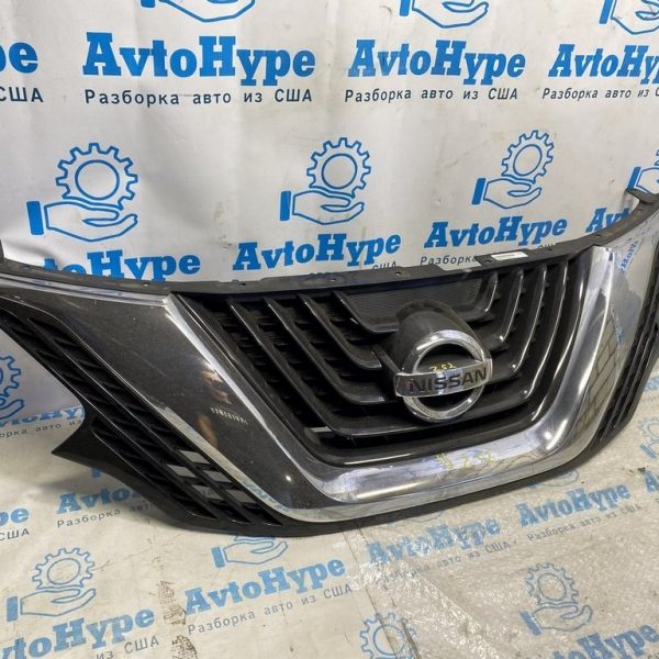 Решетка радиатора grill со значком Nissan Murano z52 15- под камеру, трещина снизу 623105AA0A