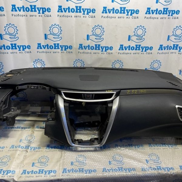 Торпедо передняя панель голая Nissan Murano z52 15- (01) царапины сверху 682005AA0A