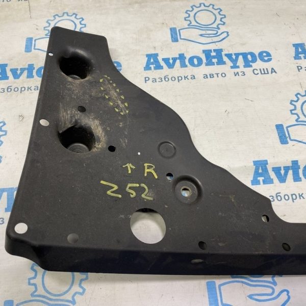 Защита днища зад прав Nissan Murano z52 15- 745865AA0A