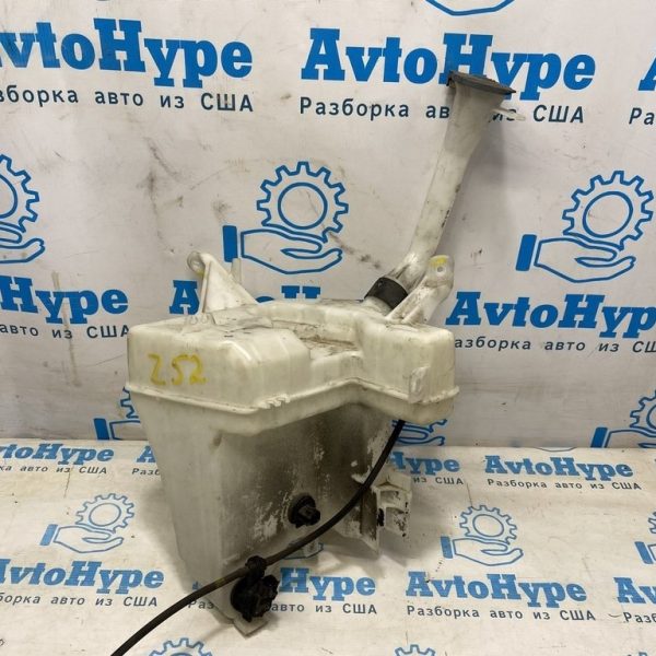 Бачок омывателя Nissan Murano z52 15- с горловиной и крышкой (01) 289105AA0A