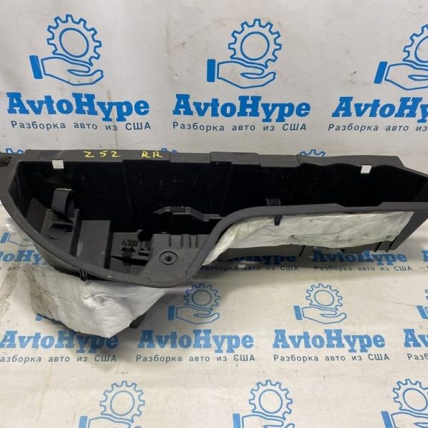 Поддон багажника прав Nissan Murano z52 15- без инструмента 849755AA0A