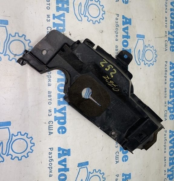 Дефлектор радиатора прав Nissan Murano z52 15- 215585BC0B