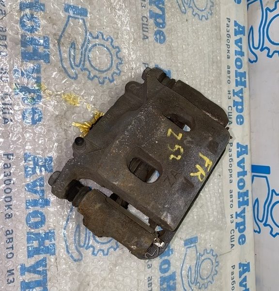 Суппорт перед прав Nissan Murano z52 15- 410013JA0A