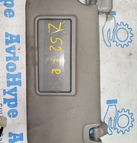 Козырек правый Nissan Murano z52 15- серый (01) деф. 96400-5AA0C