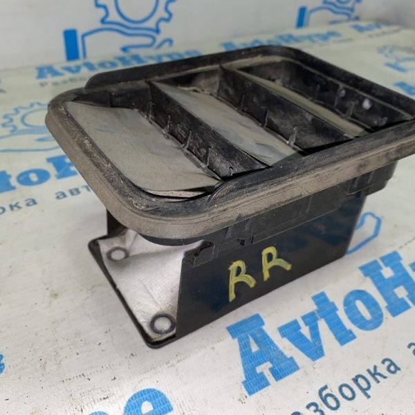 Щиток вентиляции правый Nissan Murano z52 15- 768045AA1A