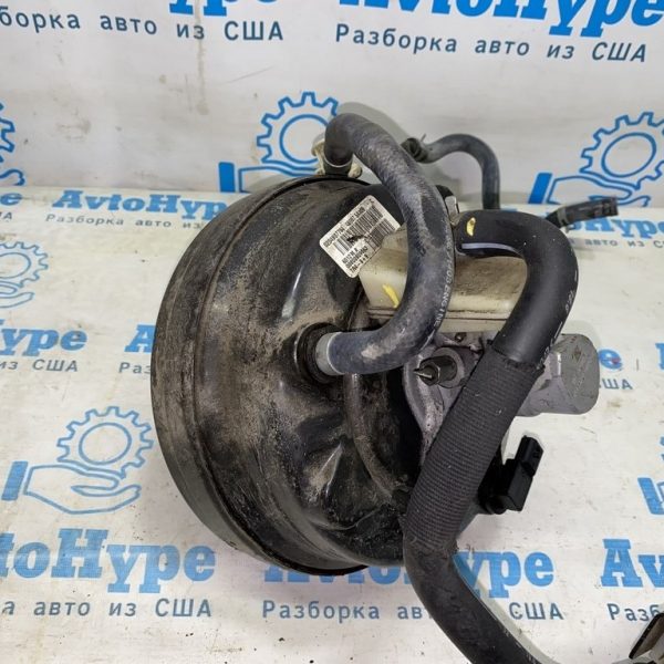 Главный тормозной цилиндр с бачком Nissan Murano z52 15- 460105AA0A