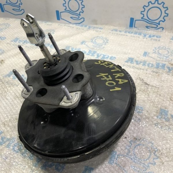 Главный тормозной цилиндр с бачком Nissan Sentra 13-19 МКПП (01) деф. подгорел