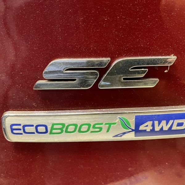 Эмблема надпись SE крышки багажника Ford Escape MK3 13- CJ5Z-9942528-B