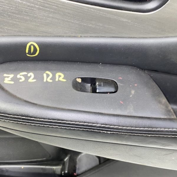 Управление стеклоподъемником зад прав Nissan Murano z52 15- 25411-5AB0A