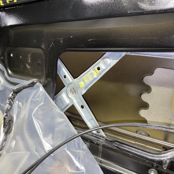 Стеклоподъемник с мотором зад прав Nissan Murano z52 15- 827205AA1A