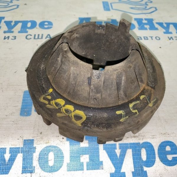 Резинка пружины зад прав Nissan Murano z52 15-