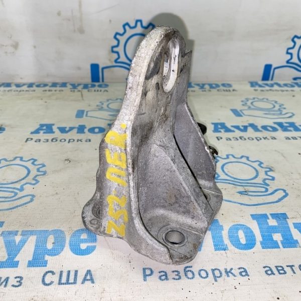 Крепление подушки двигателя заднее Nissan Murano z52 15- FWD 11333JA10A