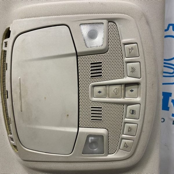 Плафон освещения перед Lincoln MKZ 13- под люк (03) деф. без зад.крышки FP5Z-54519A70-BE