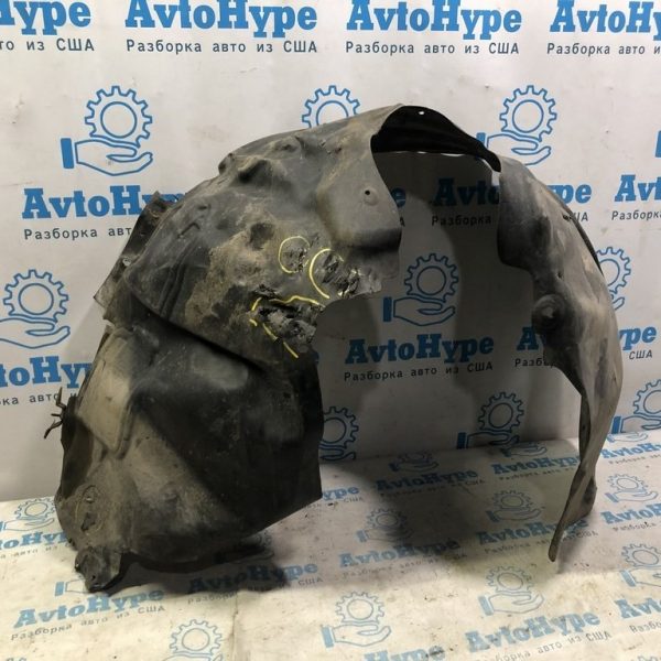 Подкрылок передний правый Jeep Cherokee KL 14-18 дорест (02) деф. 68209678AA