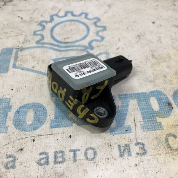 Датчик подушки безопасности дверь прав Jeep Cherokee KL 14- 56038924AA