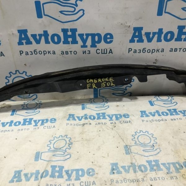 Уплотнитель дверь-крыло перед прав Jeep Cherokee KL 14- 68103088AB