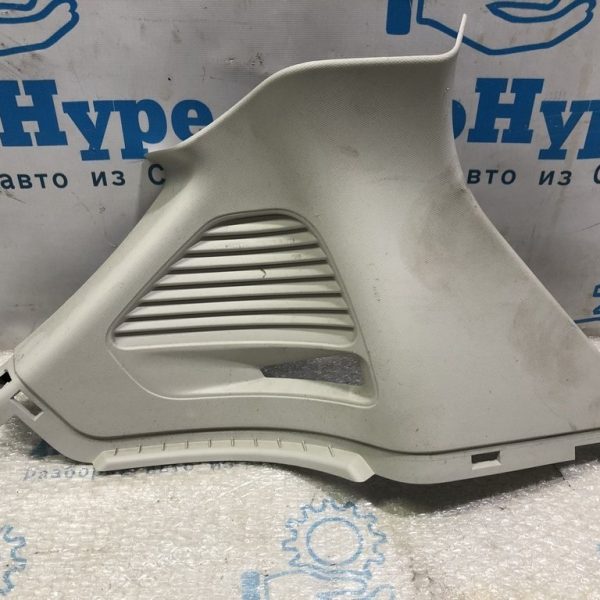 Накладка задней стойки правая Ford C-max MK2 13- серая, зад AM51R280C46AFW