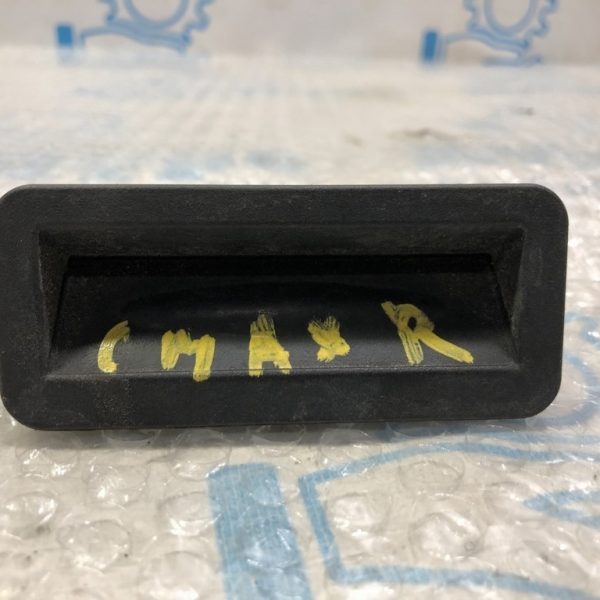 Кнопка открытия багажника Ford C-max MK2 13- C1BZ-54432A38-A