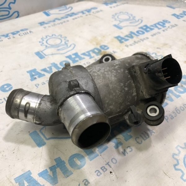 Насос системы охлаждения Ford C-max MK2 13- металл DS7Z8C419D