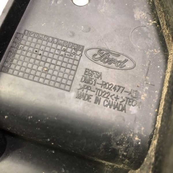 Водосток решетки дворников левый Ford C-max MK2 13-18 dm51-r02477-ac