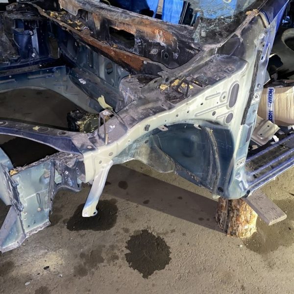 Четверть передняя левая Nissan Sentra 15-19 (01) синий цвет RAY G5131-3SHMA