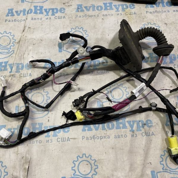 Датчик подушки безопасности дверь лев Toyota Highlander 14- Реализ.Вадим 89831-0R080