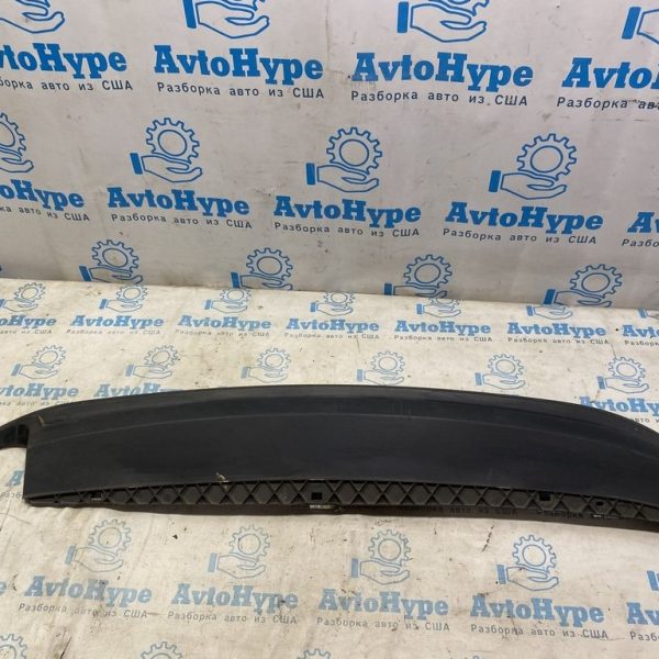 Губа заднего бампера VW Passat b7 USA ликвид 2 561-807-521-B-9B9