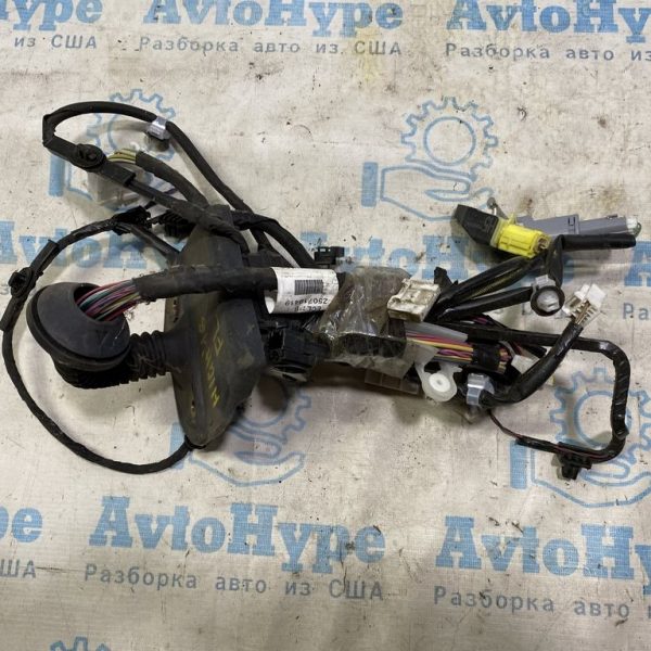 Датчик подушки безопасности дверь лев Toyota Highlander 14- Реализ.Вадим 89831-0R080