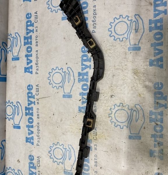 Крепление заднего бампера верхнее правое Honda Accord 18- Реализ.Вадим 71593-TVA-A01