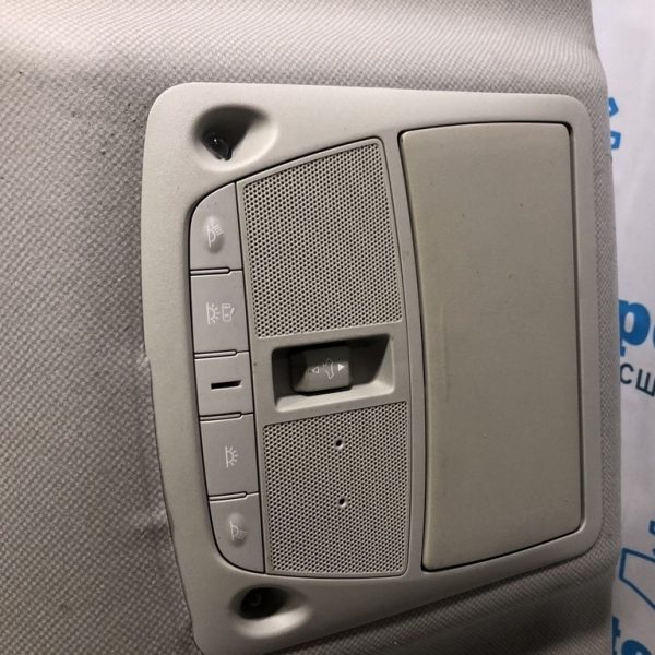 Плафон освещения перед Nissan Sentra 14-17 под люк 26430-4GD1A