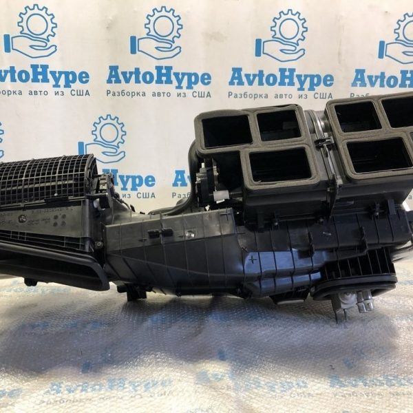 Печка в сборе Infiniti QX30 17- (01) A2468301702 27220-5DA2B