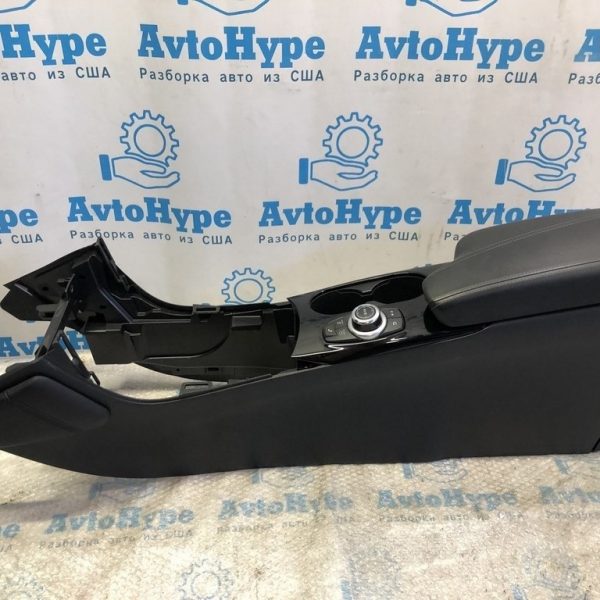 Консоль центральная (подлокотник и подстаканники) Infiniti QX30 17- (01) черн 969105DK0C