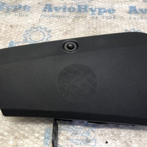 Накладка торпеды верхняя сетка под динамик с датчиком Infiniti QX30 17-
