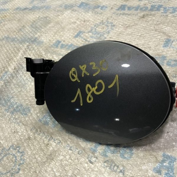 Лючок бензобака в сборе Infiniti QX30 17- (01) графит цвет KAD 788325DA0A