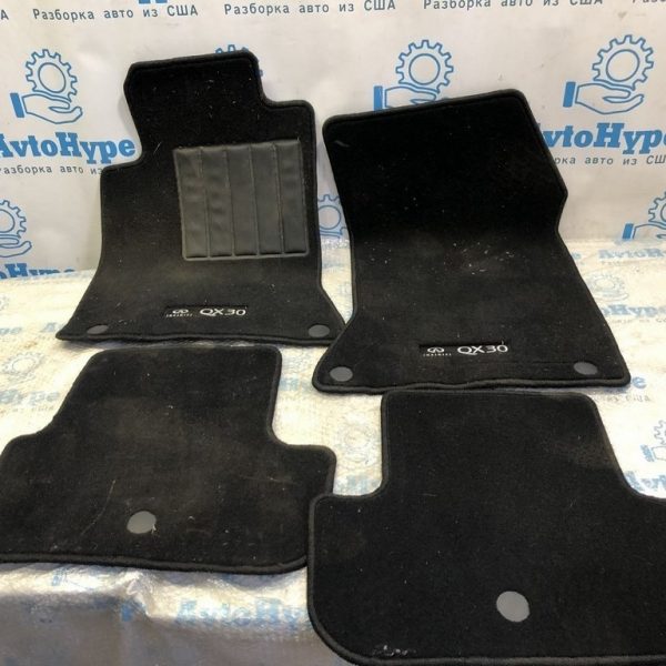 Комплект ковриков салона Infiniti QX30 17- тряпка 10/10 (01) T99E2-5DC0A