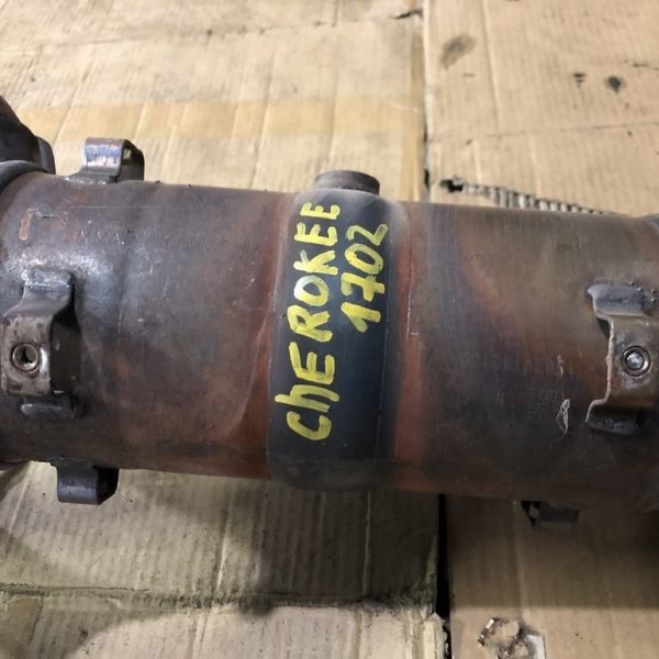 Коллектор выпускной с катализатором Jeep Cherokee KL 14- 2.4 68234997AC