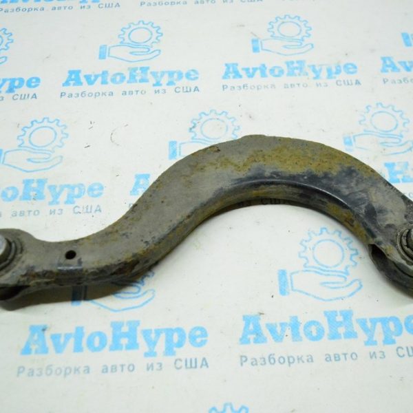 Рычаг верхний зад лев VW Jetta 11-18 USA (03) 5Q0-505-323-C