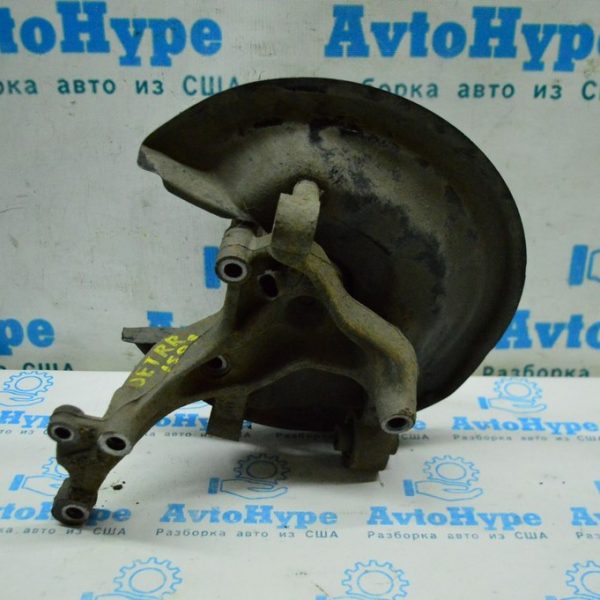Цапфа зад прав VW Jetta 11-18 USA (03) 5C0-505-436-B