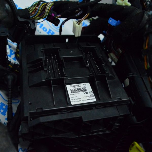 Body Control Comfort Module Computer BCM VW Jetta 11-18 USA (03) 7H0937090E